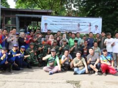 Karya Bakti di Palembang: Kodim 0418 dan Pemkot Bersihkan Kawasan Jembatan Ampera