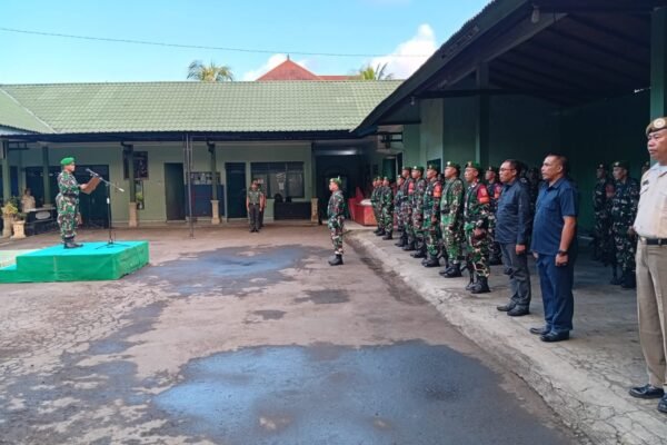 Kodim 1619/Tabanan menggelar upacara bendera
