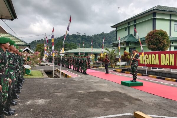 Kunjungan kerja Pangdam XII/Tanjungpura, Mayjen TNI Novi Rubadi Sugito di Batalyon Zeni Tempur 6/Satya Digdaya