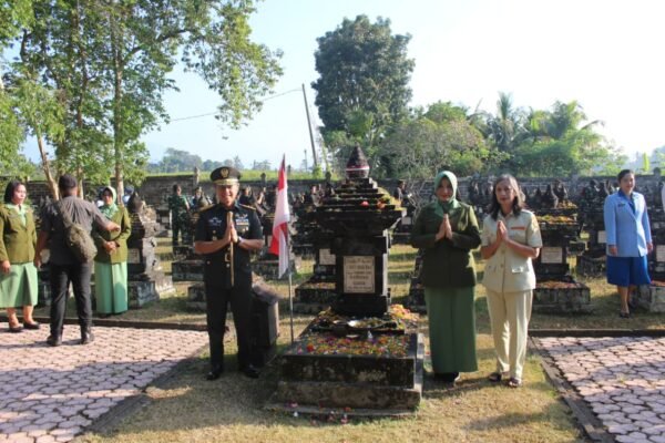 Kasdim Tabanan Hadiri Ziarah untuk Menghormati Jasa Pahlawan di Margarana