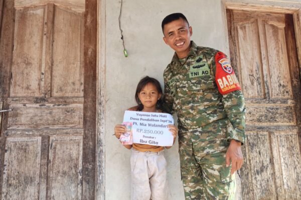 Bantuan Lengkap untuk Pendidikan Anak Yatim di Klumpu oleh TNI dan Yayasan Satu Hati