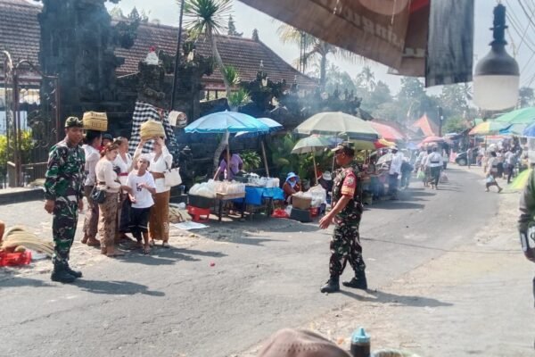 TNI dan Polisi Sinergi Ciptakan Keamanan Saat Upacara Dewa Yadnya
