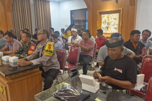 Babinsa Desa Tojan Berperan Aktif dalam Rapat Penetapan Calon Pemimpin Desa