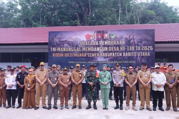 Pembangunan Desa Diwujudkan Melalui Upacara TMMD ke-130 di Barito Utara