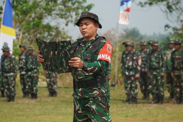 TMMD Ke-130 Resmi Dibuka, Dandim dan Bupati Masyarakat Terima Bantuan Sembako