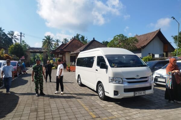 Kepedulian Babinsa Kubu Terhadap Keamanan Objek Wisata di Penglipuran