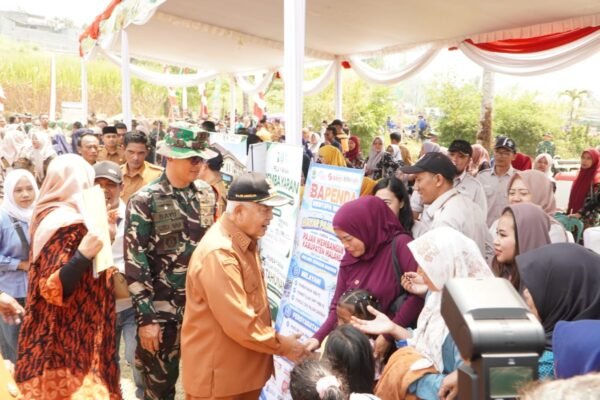 Kunjungan Dandim dan Bupati Malang Berikan Dukungan pada UMKM Desa Pandansari