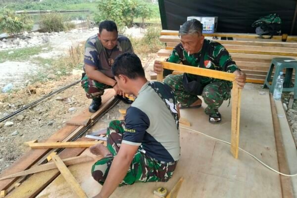 Satgas TMMD Berkolaborasi dalam Pembangunan Bagesting untuk Infrastruktur Desa