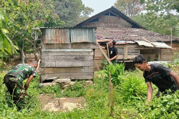 Desa Sulewana Terima Proyek MCK dari TMMD ke-130 Kodim 1307/Poso