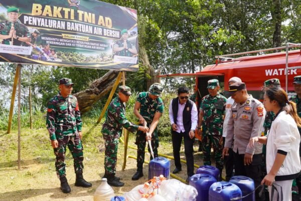 Kodim 1626/Bangli Bekerja Sama Dengan Warga Atasi Krisis Air Bersih