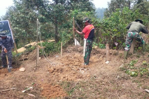 Satgas TMMD ke-130 Tingkatkan Sanitasi di Desa Leboni melalui Pembangunan MCK