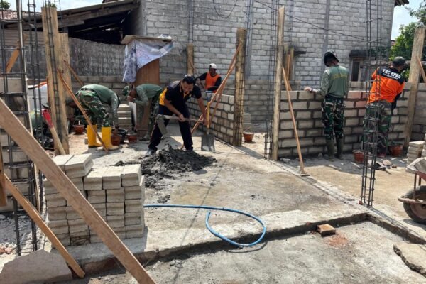 Kisah Inspiratif Agus Suwandi dalam Proyek Rutilahu Bersama TMMD
