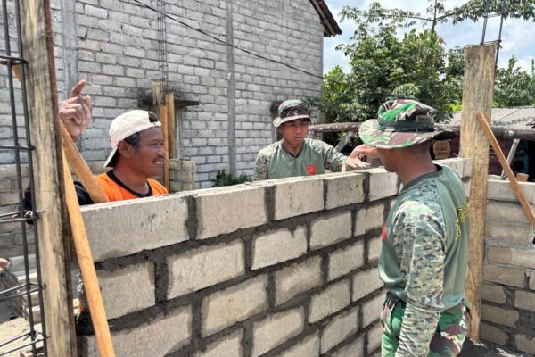 Agus Suwandi Terlibat Aktif Dalam Pembangunan Rumah Bersama TNI