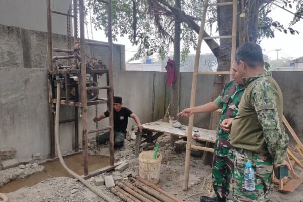 TNI Kembangkan Akses Air Bersih di Jayanti Melalui Proyek TMMD